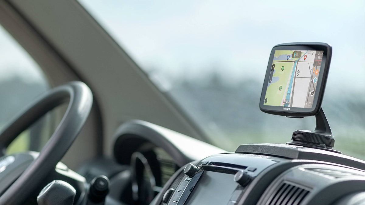 Campervan and Caravan Sat NAV R16646