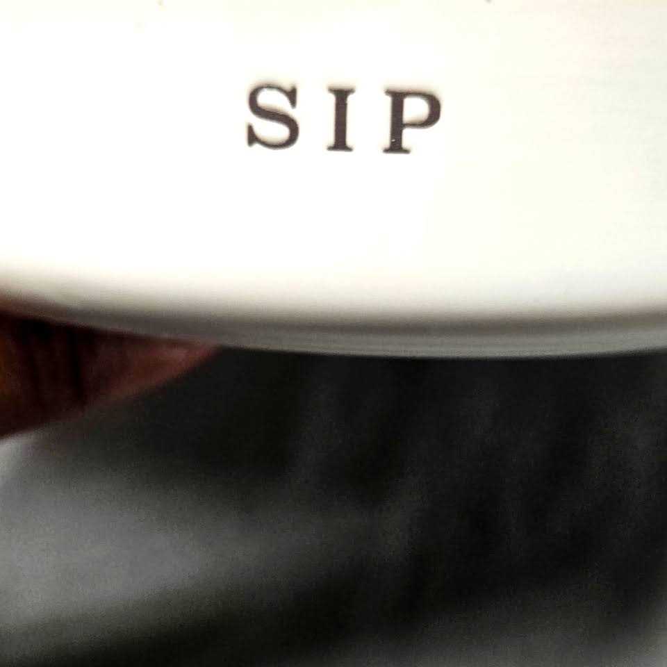 Ceramic Cat Bowl F474563