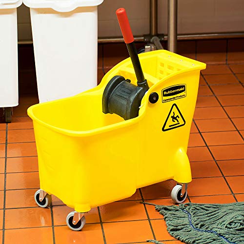 31 QT Yellow Mop Bucket and Wringer Combo on Wheels R457