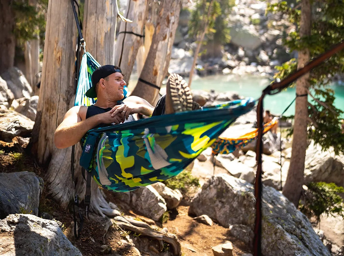 Tie Dye/Red DoubleNest Hammock P91639