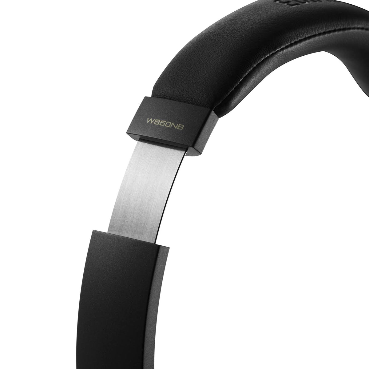 Active Noise Cancelling Over-Ear Bluetooth Headphones R81697
