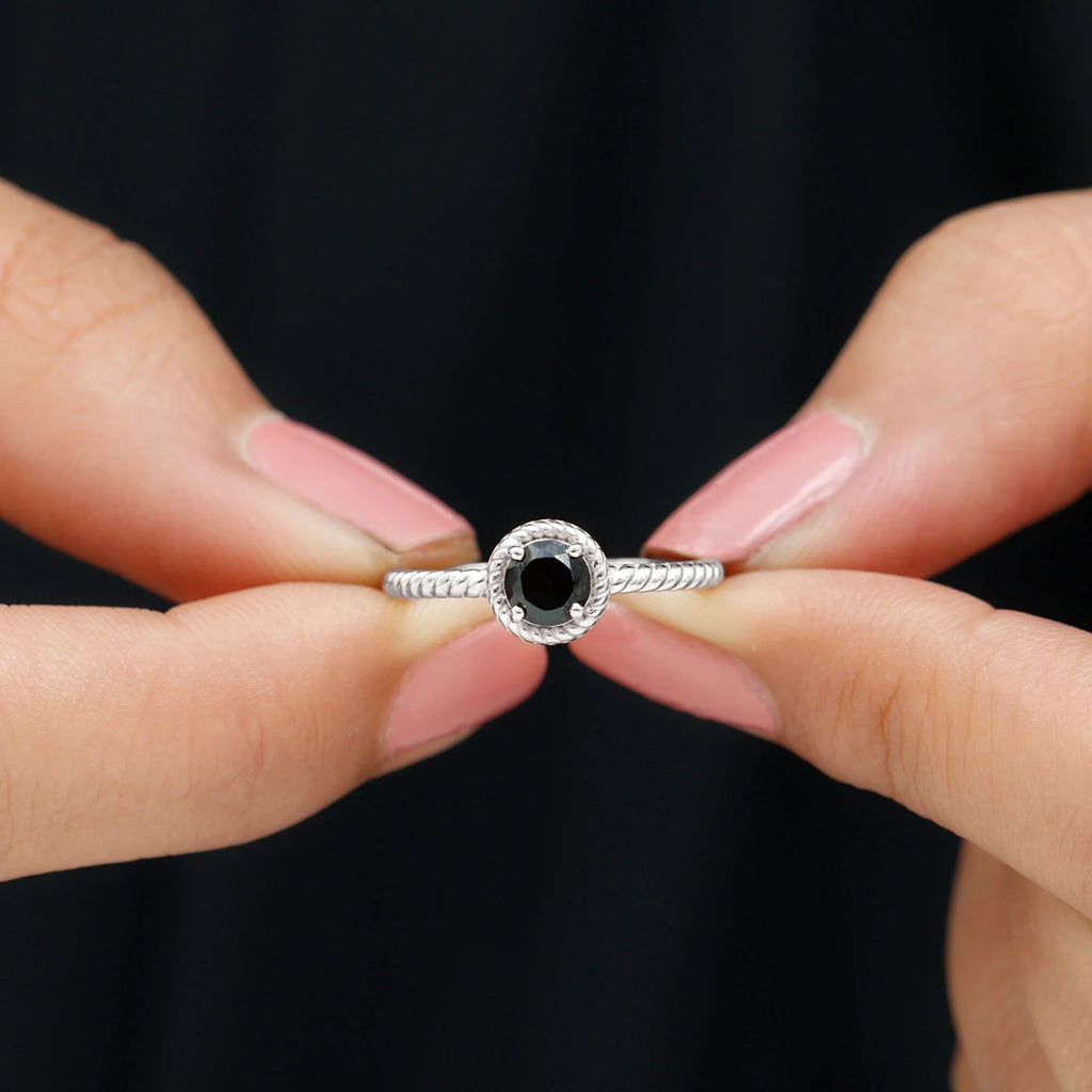 Natural Black Onyx Solitaire Ring, 925 Sterling Silver, US 4.00 V7084