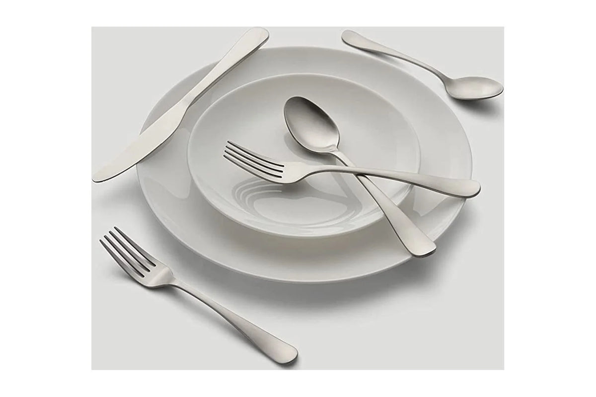20 Piece Satin Flatware Set D319