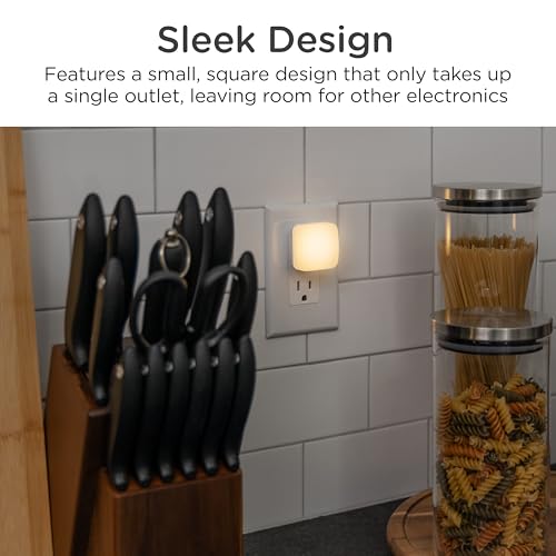 Mini Square LED Night Light, Plug-in, Dusk to Dawn Sensor, 4 Pack P894