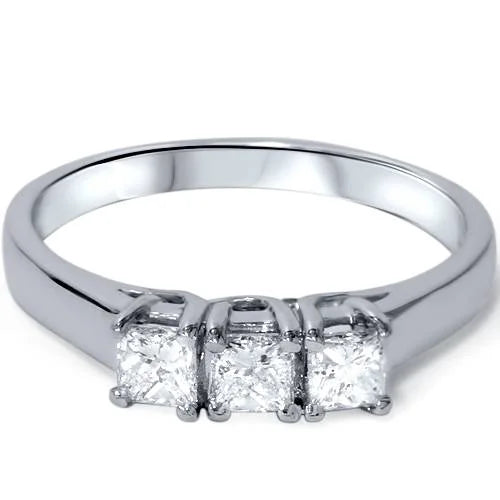 Three Stone Diamond Ring 14K White Gold K589621