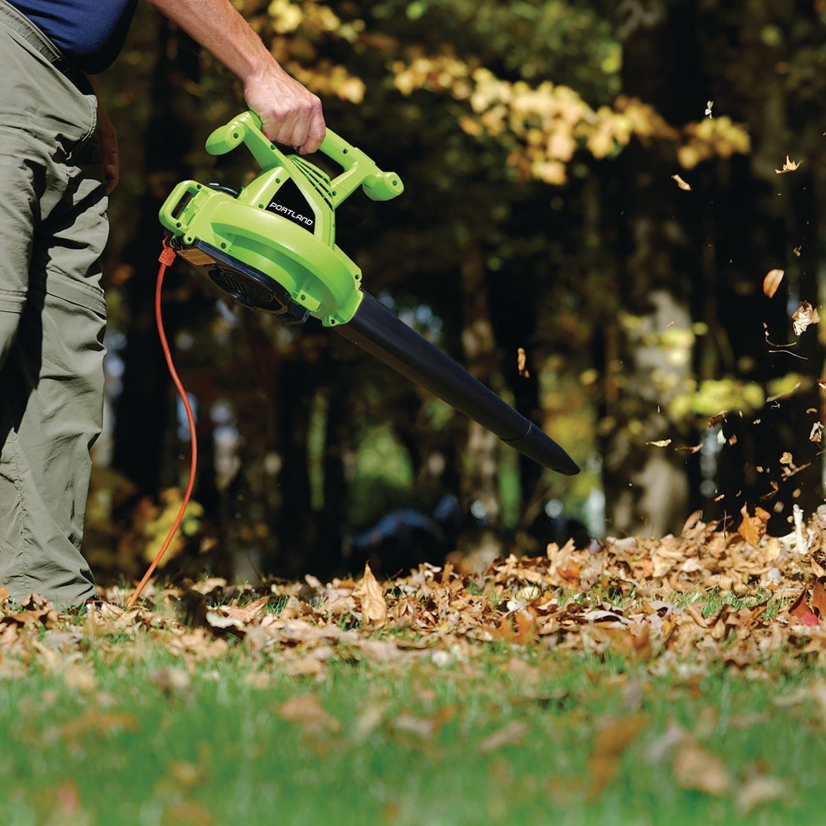 12 Amp 3-in-1 Electric Blower Vacuum Mulcher V77179