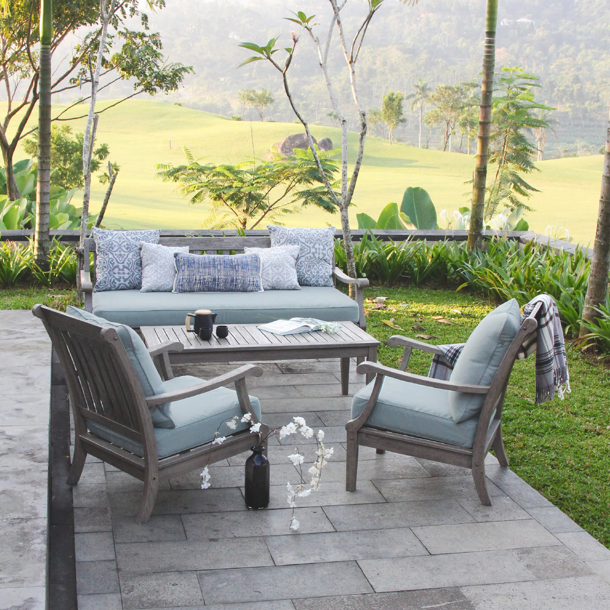 Wood Outdoor Sofa Daybed with Cushion H1714