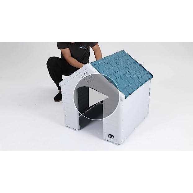 Large Insulated Plastic Dog House H809947