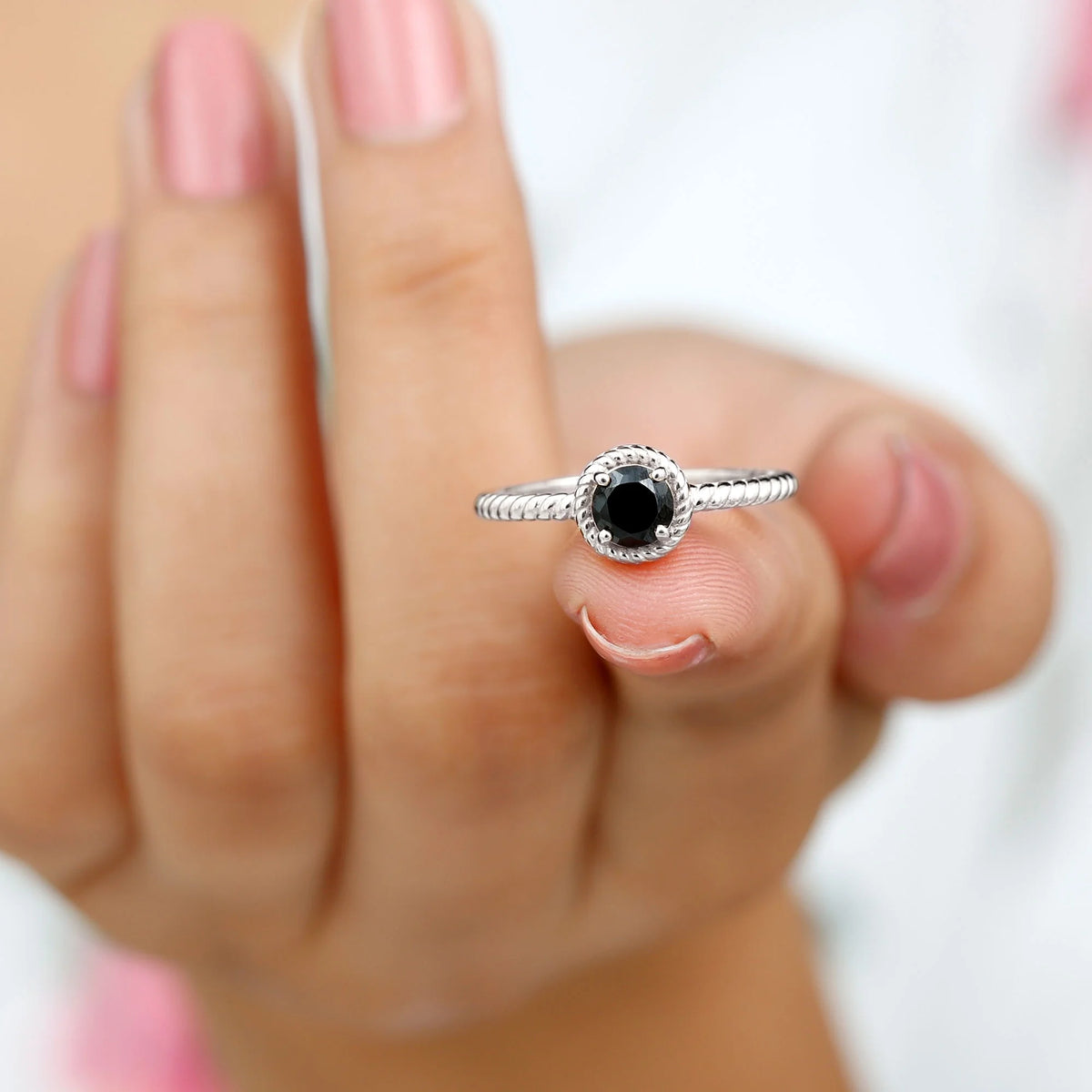 Natural Black Onyx Solitaire Ring, 925 Sterling Silver, US 4.00 V7084