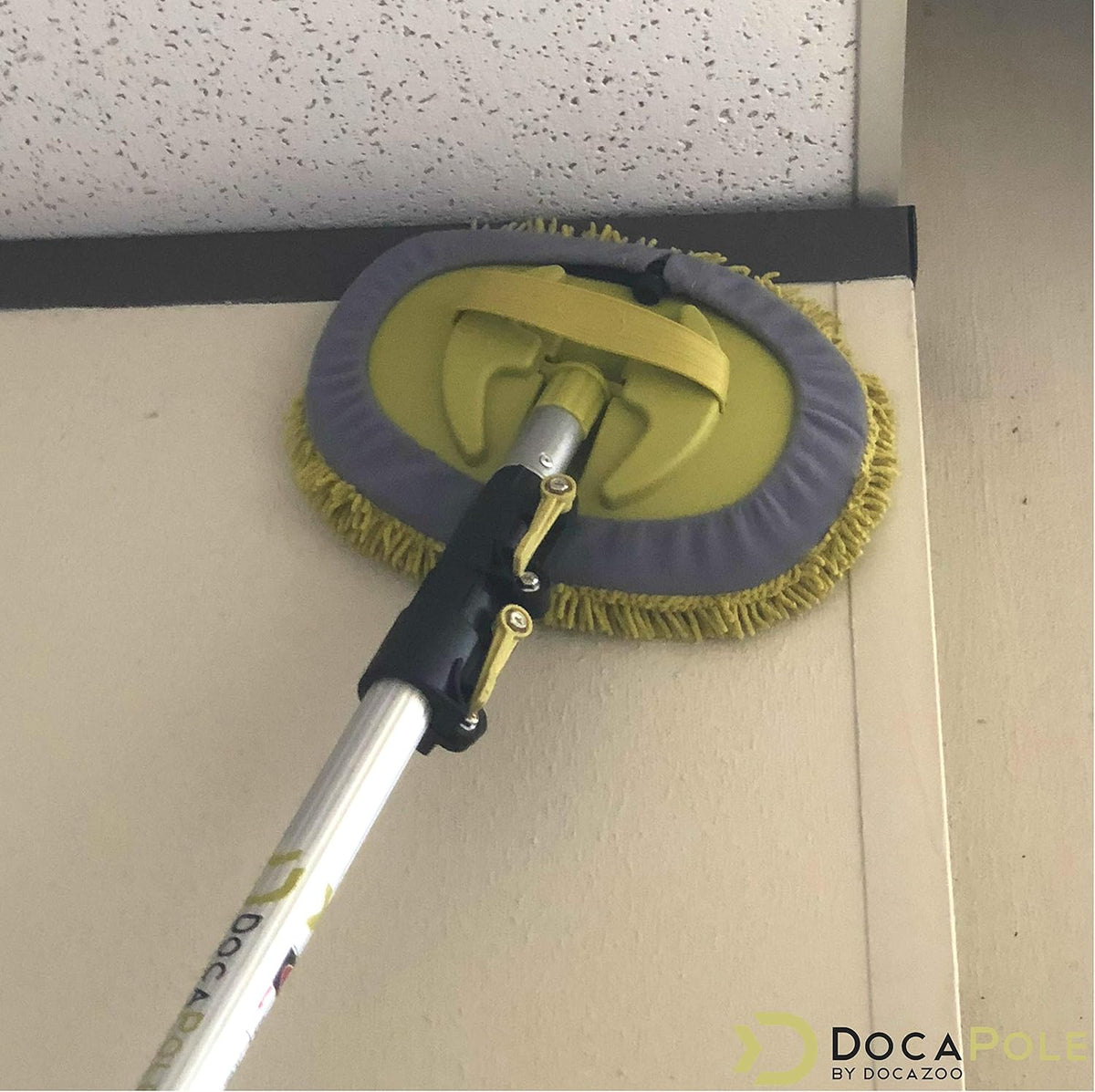 Wall Duster with Telescoping Pole and Chenille Microfiber Cleaning Head, Pack of 2 U50638