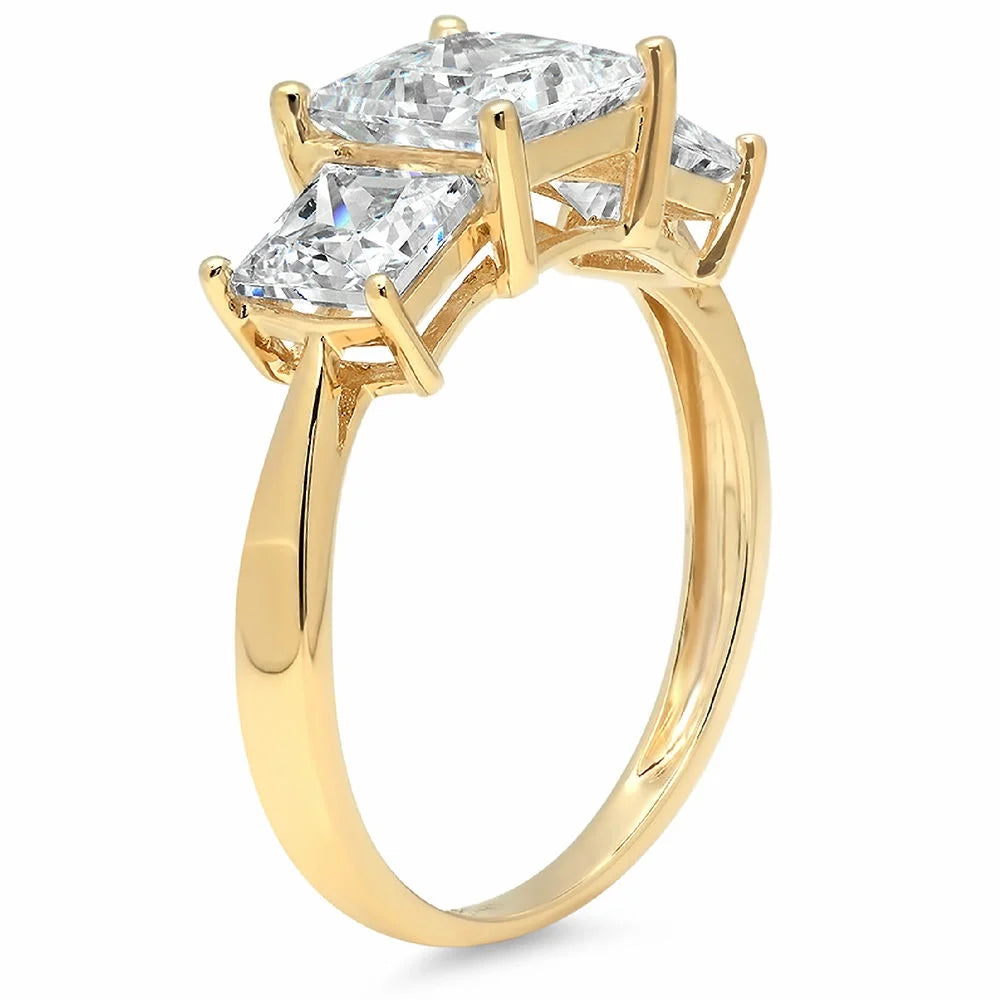 18K Yellow Gold Three-Stone Diamond Engagement Ring size 3.5 F49403