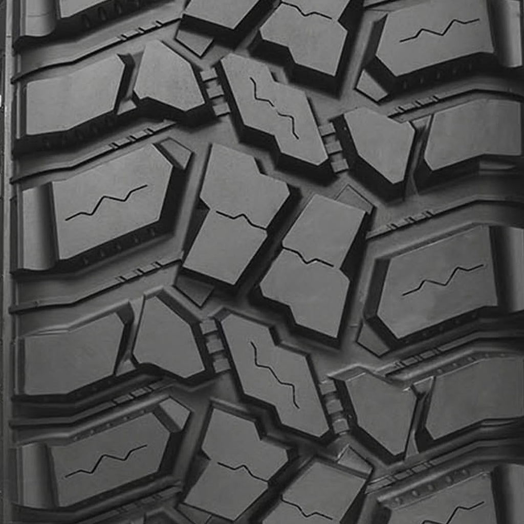 Mud Terrain Light Truck Tire X8225